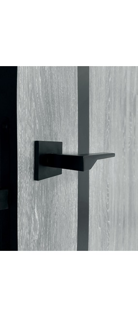 Двері міжкімнатні HYGGE ARVIKA Eris Black Line (чорний торець полотна) Grey Oak, 595x2030. Номер 1